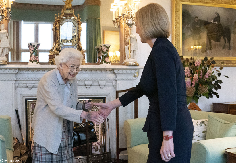OKJ_ElizabethII_1_4