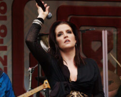 OKJ_Lisa_Marie_Presley2_1.