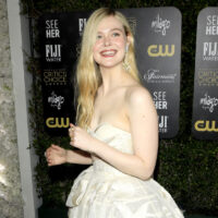 OKJElleFanning2_1